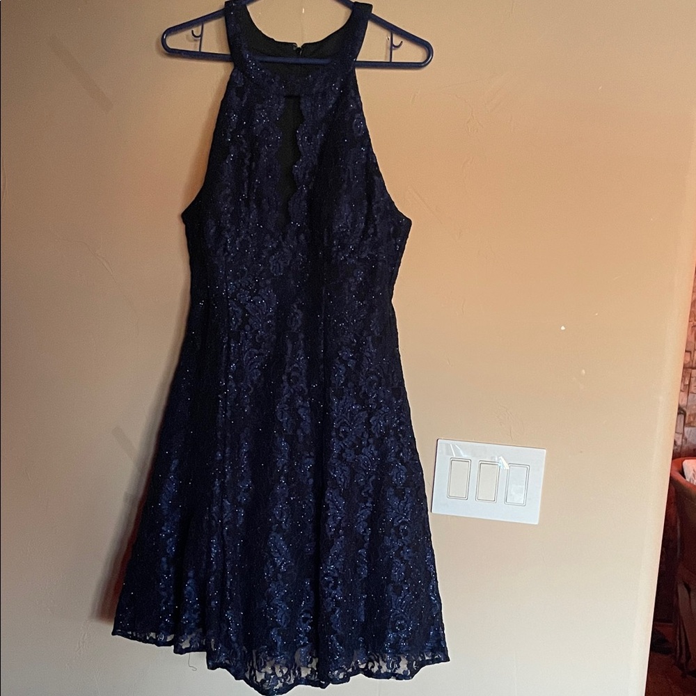 R & M Collection GORGEOUS Sleeveless 
Navy SEQUIN LACE Midi Dress with Halter N.